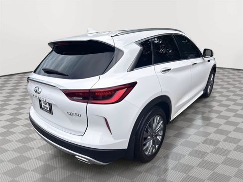 Used 2025 INFINITI QX50 Luxe AWD/4WD image 6