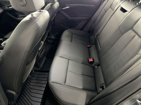 Used 2025 Audi Q6 e-tron Premium w/ Convenience Package image 15