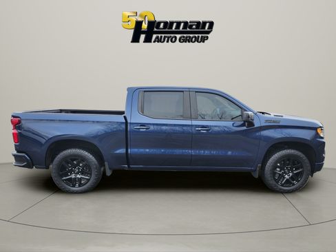 Used 2023 Chevrolet Silverado 1500 RST w/ Z71 Off-Road Package AWD/4WD image 6