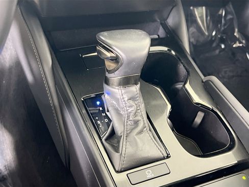 Used 2023 Lexus ES 350 w/ Premium Package image 17