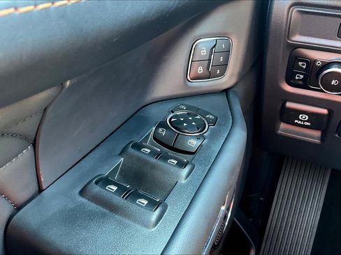 Used 2024 Ford Expedition Max Platinum image 34