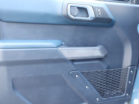 Used 2022 Ford Bronco Outer Banks image 12