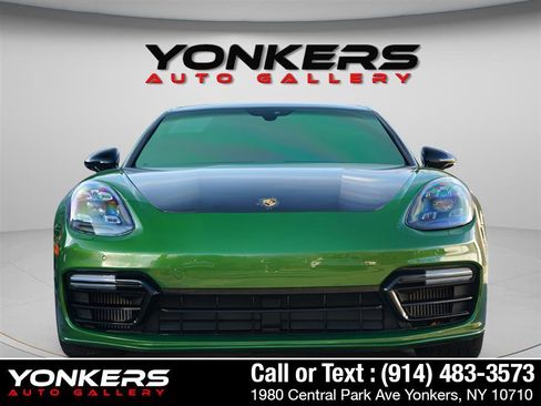 Used 2019 Porsche Panamera GTS image 20