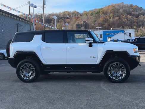 New 2025 GMC Hummer EV 3X image 52