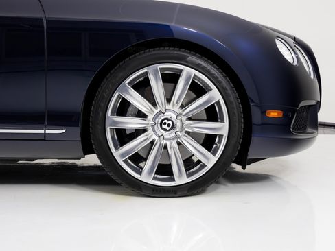 Used 2014 Bentley Continental GT image 15