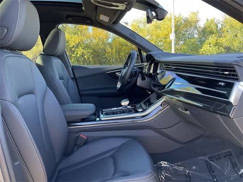 Used 2025 Audi Q7 2.0T Premium Plus image 17