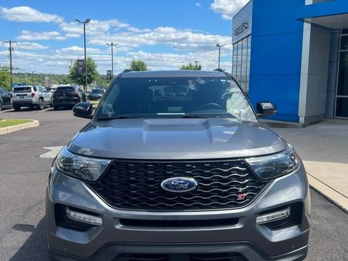Used 2021 Ford Explorer ST w/ Equipment Group 401A AWD/4WD image 2