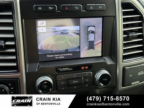 Used 2019 Ford F250 Platinum w/ Platinum Ultimate Package AWD/4WD image 16
