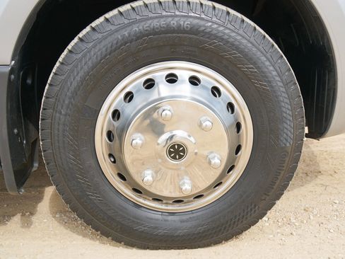 Used 2020 Mercedes-Benz Sprinter 3500 image 31