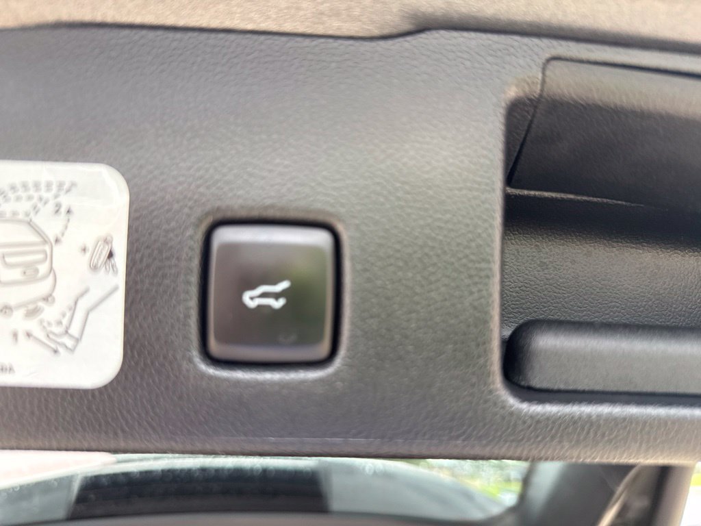 Used 2020 Ford Escape SEL AWD/4WD image 21