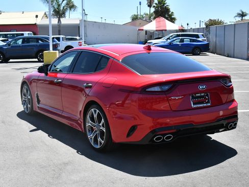Used 2019 Kia Stinger GT1 RWD image 6