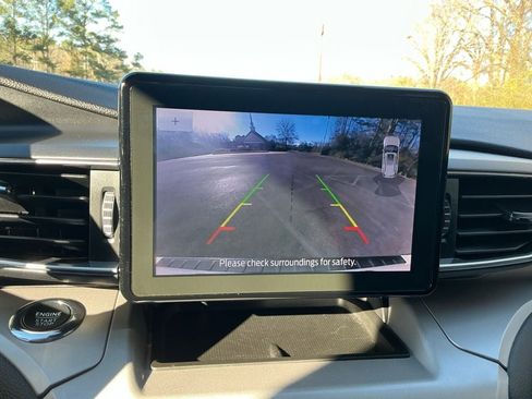 Used 2023 Ford Explorer XLT w/ Equipment Group 202A image 19