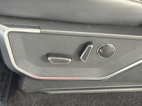 Used 2023 Ford F150 Raptor w/ Raptor Carbon Fiber Package image 24