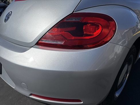Used 2012 Volkswagen Beetle 2.5 image 24