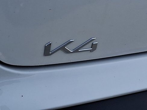 New 2025 Kia K4 EX image 6