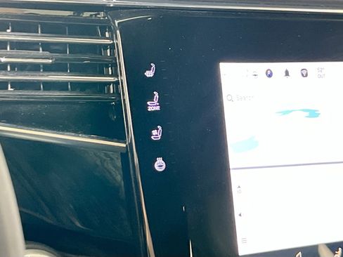 Used 2022 Jeep Wagoneer Series III w/ Rear Seat Video Group 1 image 20