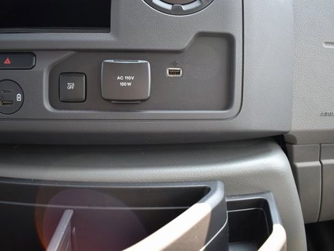 New 2025 Ford E-350 and Econoline 350 Super Duty w/ Power Equipment Group image 28