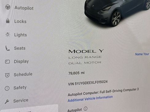 Used 2020 Tesla Model Y Long Range image 18