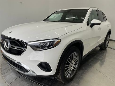 New 2026 Mercedes-Benz GLC 300 image 31