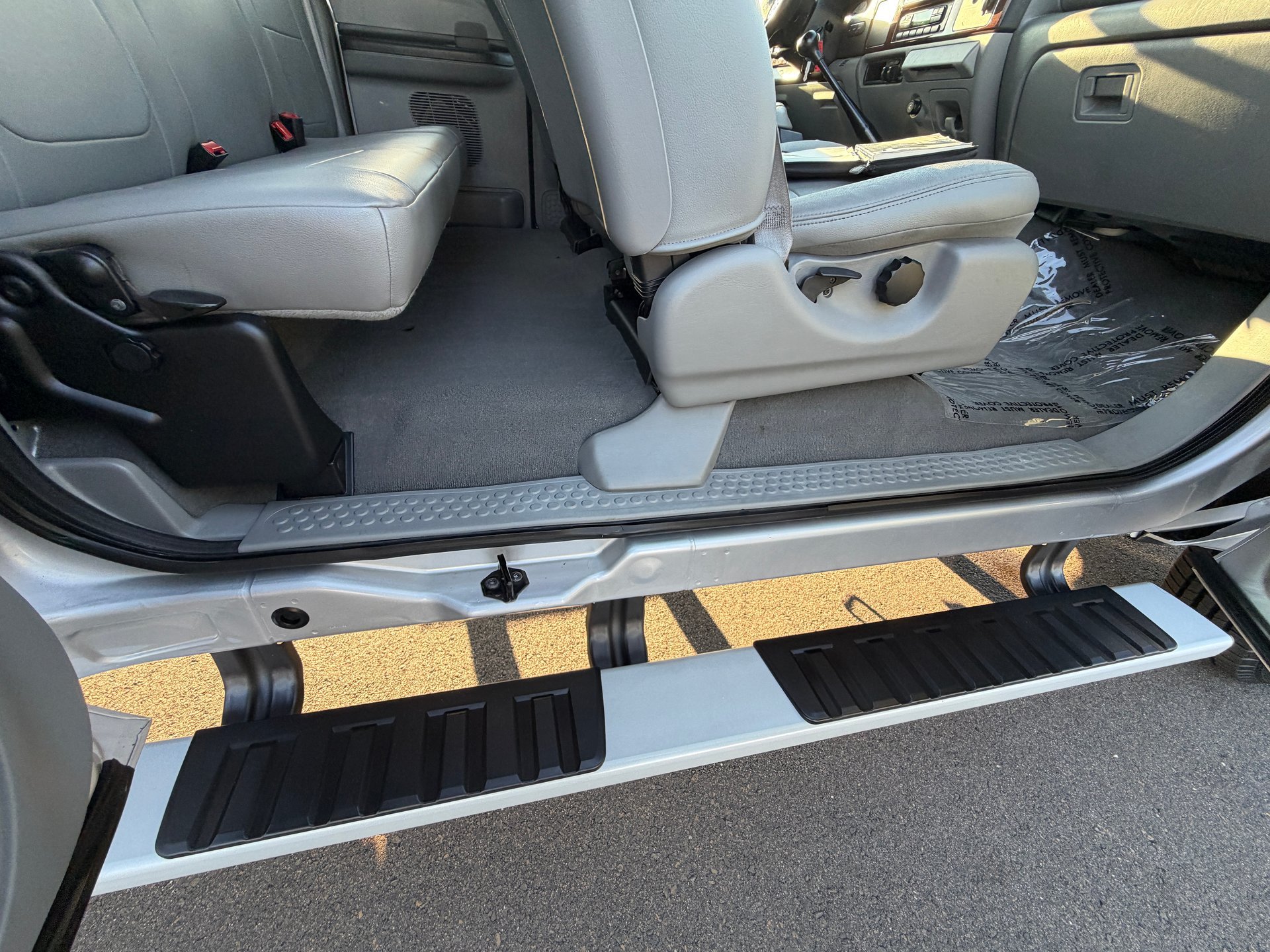 Used 2006 Ford F350 XL AWD/4WD image 19