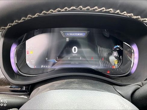 Used 2025 RAM 3500 Limited image 12