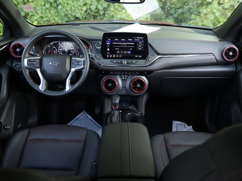 Used 2025 Chevrolet Blazer RS FWD image 22