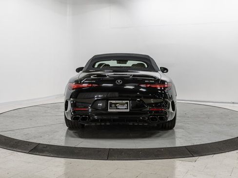 Used 2022 Mercedes-Benz SL 55 AMG 4MATIC w/ Driver Assistance Package image 29