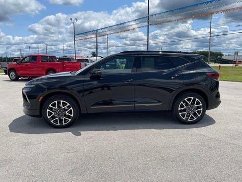 Used 2025 Chevrolet Blazer RS w/ Enhanced Convenience Package AWD/4WD image 4