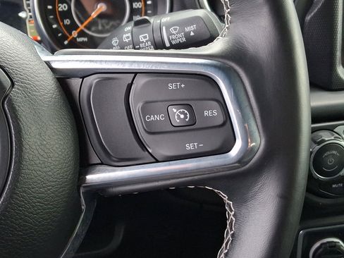 Certified 2022 Jeep Wrangler Unlimited Sahara w/ Cold Weather Group image 22