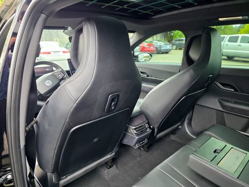 Used 2023 Fisker Ocean Extreme AWD/4WD image 12