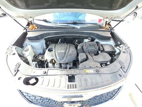 Used 2014 Kia Sorento LX image 26