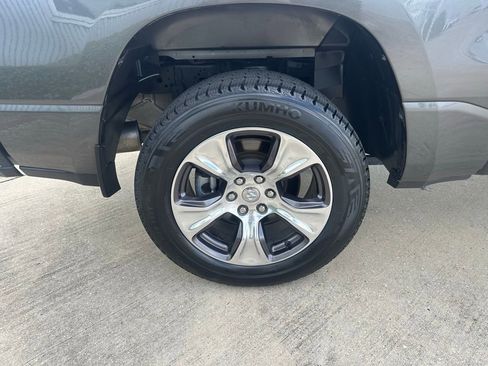 Used 2024 RAM 1500 Laramie image 26