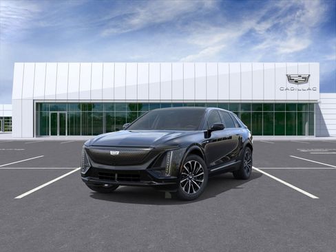 New 2026 Cadillac Lyriq Sport image 8
