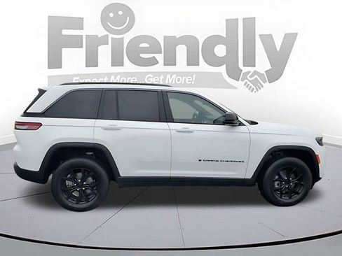 New 2026 Jeep Grand Cherokee Altitude AWD/4WD image 6