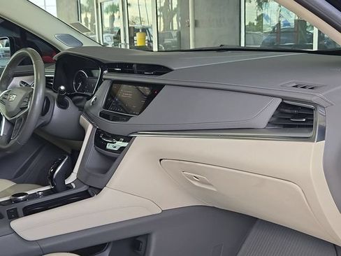 Used 2024 Cadillac XT5 Premium Luxury FWD image 28