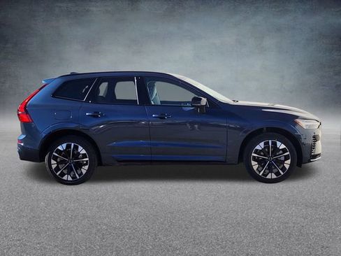 New 2026 Volvo XC60 T8 Ultra w/ Climate Package image 8