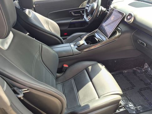 Certified 2022 Mercedes-Benz SL 63 AMG 4MATIC image 14