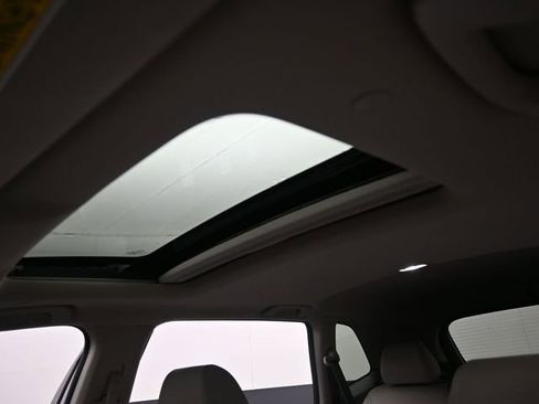 New 2026 Honda CR-V EX image 4