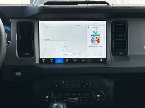 New 2025 Ford Bronco Outer Banks image 38