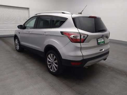 Used 2017 Ford Escape Titanium image 5