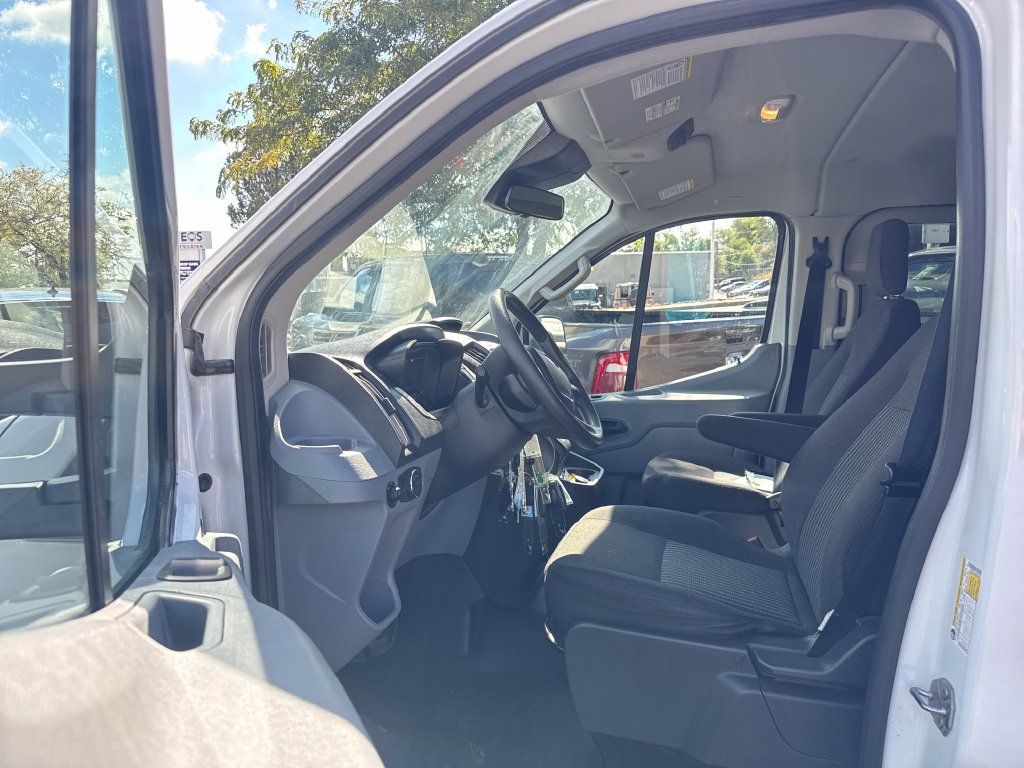 Used 2018 Ford Transit 150 XL RWD image 11