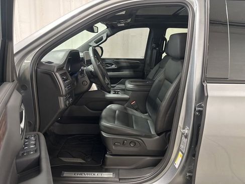 Used 2024 Chevrolet Tahoe Z71 w/ Luxury Package image 7