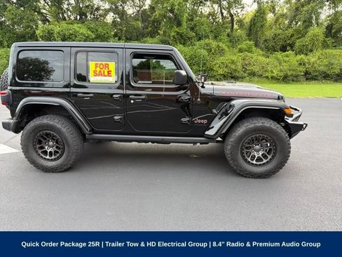 Used 2021 Jeep Wrangler Unlimited Rubicon w/ Xtreme Recon 35" Tire Package AWD/4WD image 3