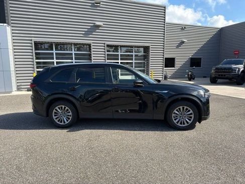 Used 2025 MAZDA CX-90 3.3 Turbo w/ Select Package AWD/4WD image 3