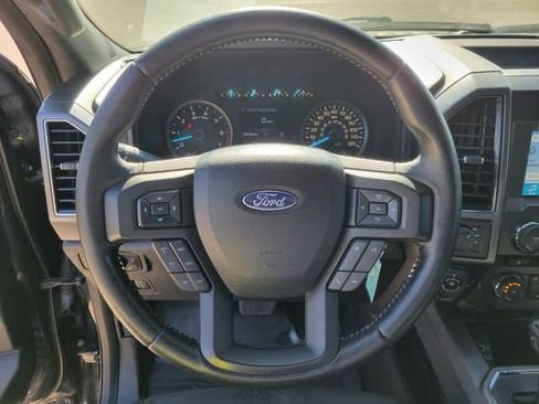 Used 2018 Ford F150 XLT w/ Equipment Group 302A Luxury AWD/4WD image 22