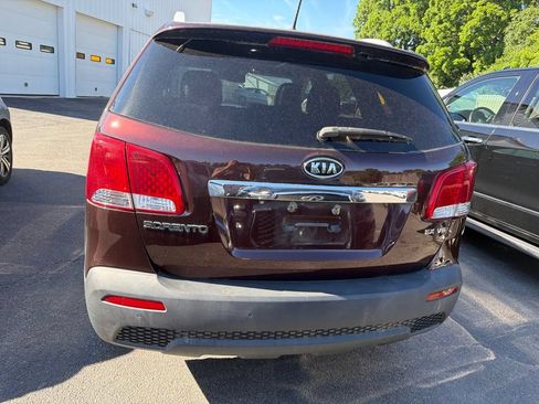 Used 2011 Kia Sorento EX w/ Premium Pkg AWD/4WD image 4