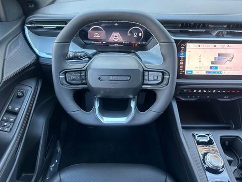 New 2026 Jeep Cherokee Limited image 14