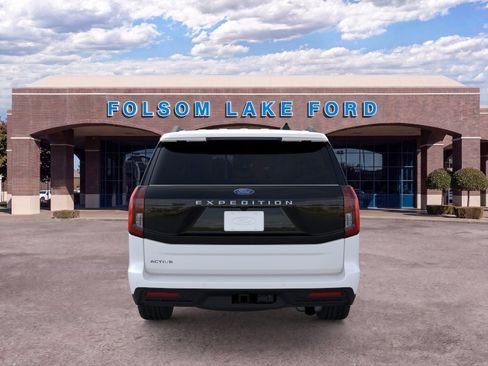 New 2026 Ford Expedition Active AWD/4WD image 5