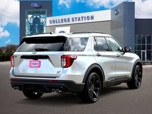 Used 2023 Ford Explorer ST w/ Equipment Group 401A AWD/4WD image 5