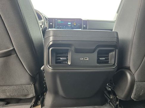 Used 2022 Chevrolet Silverado 1500 LT Trail Boss AWD/4WD image 13